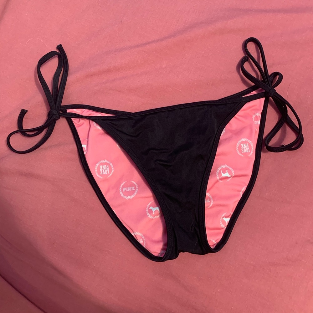 PINK Victoria’s Secret Black Bikini Bottoms(small)